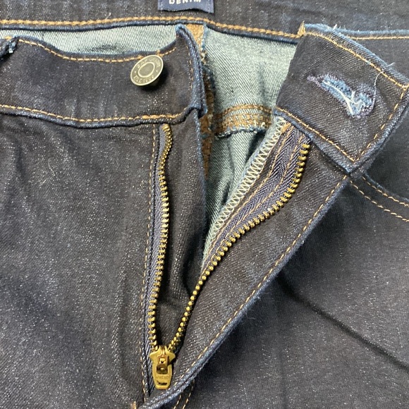 Gap dark wash perfect boot jeans size 32L - Picture 7 of 8